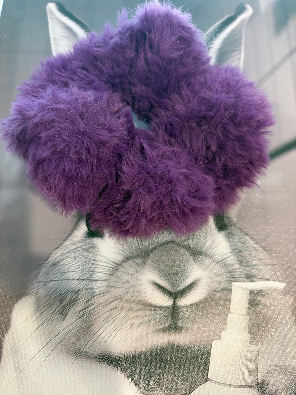 Buy Now-ONE Scrunchie with the fur - Picture 4 of 11